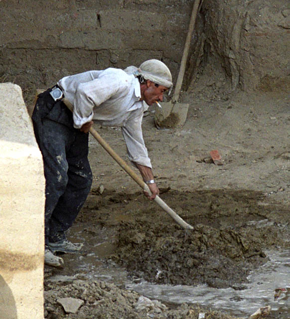 Fabrication du pisé - Cliquez pour voir l'image en taille réelle