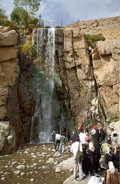 Cascade - Cliquez pour voir l'image en taille réelle