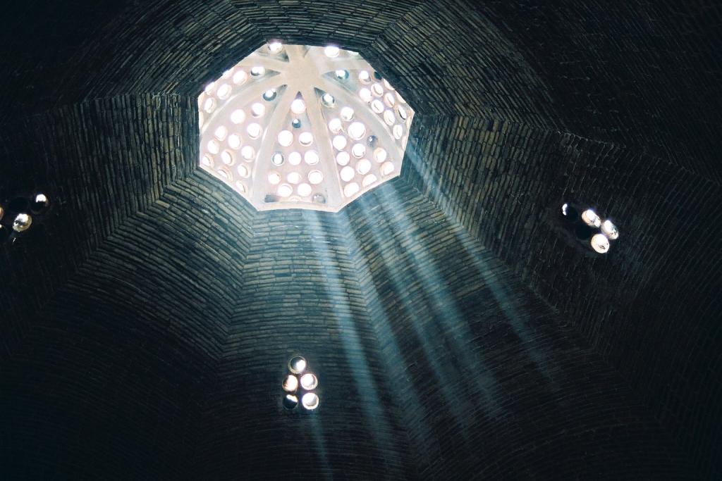 Coupole d'un hammam - Cliquez sur l'image pour fermer la fenêtre