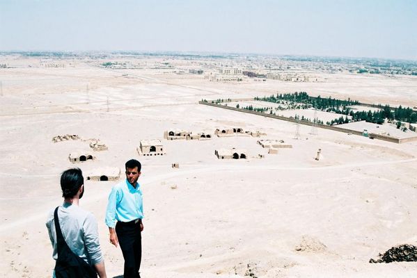 Cimetière zoroastrien - Cliquez pour voir l'image en taille réelle