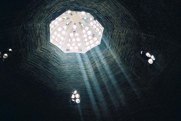 Coupole d'un hammam - Cliquez pour voir l'image en taille réelle
